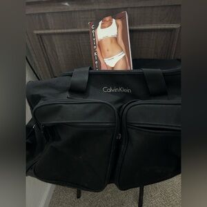 Calvin Klein Underwear Set + Travel Bag Bundle